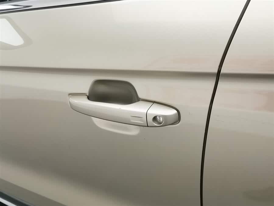 GEELY Boyue 2019 car image #19