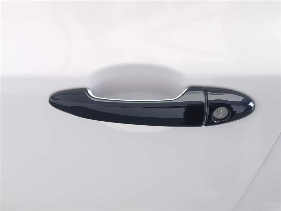 Chevrolet Monza 2022 #19 Chevrolet Monza 2022 car image #19