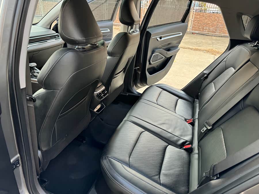 GEELY Emgrand 2022 #19 GEELY Emgrand 2022 car image #19