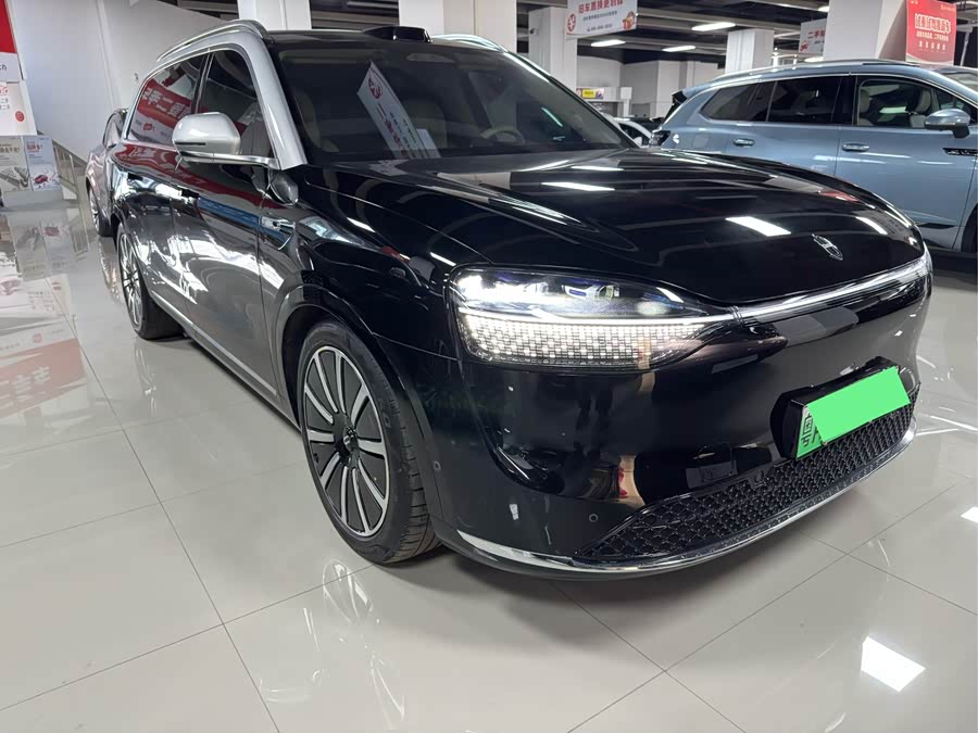 2024 car image #19