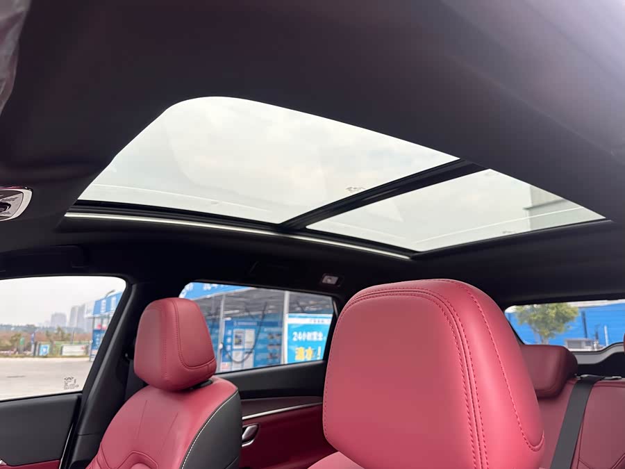 Jetour X70 PLUS 2024 car image #19