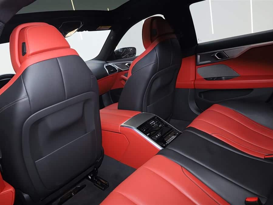 BMW 8 Series 2023 #19 BMW 8 Series 2023 car image #19