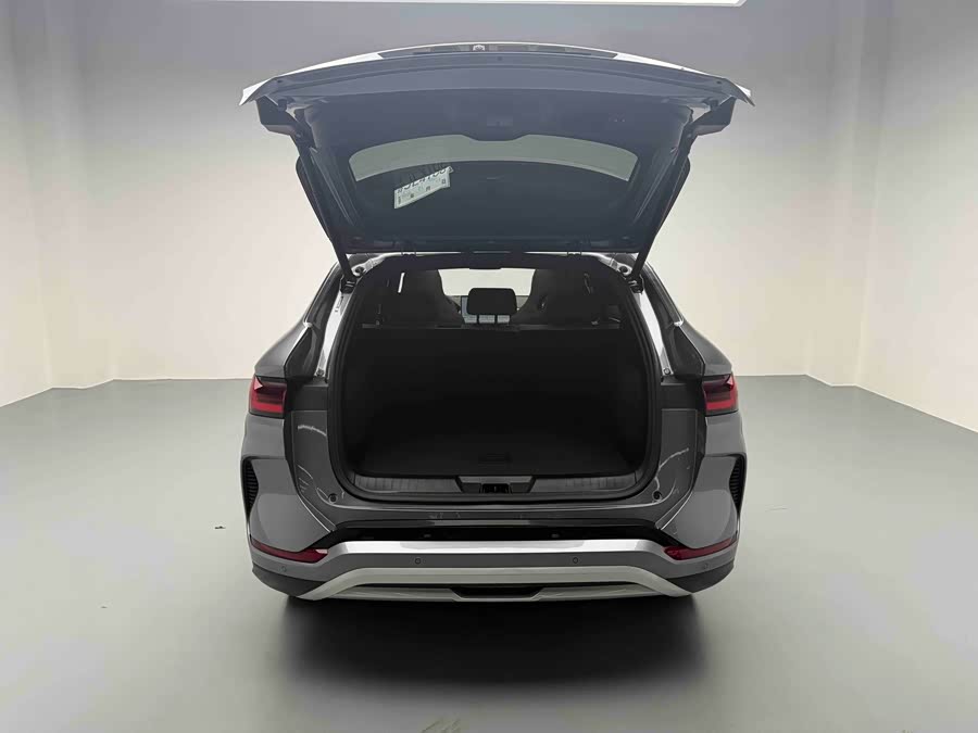 BYD Seal 2023 immagine di auto #19