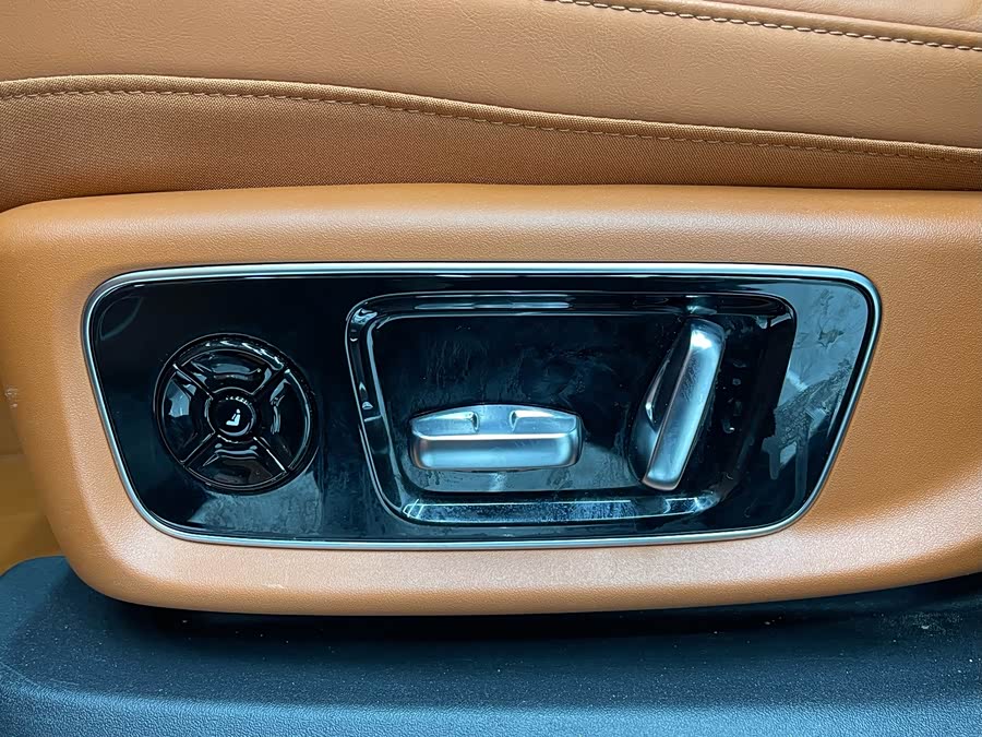 Li L9 2023 car image #19