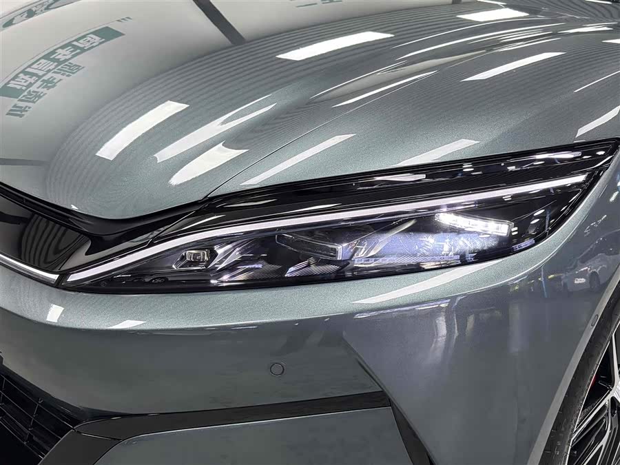 BYD HanL 2025 car image #19