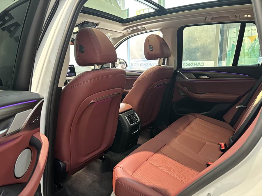 BMW X3 2024 immagine di auto #19