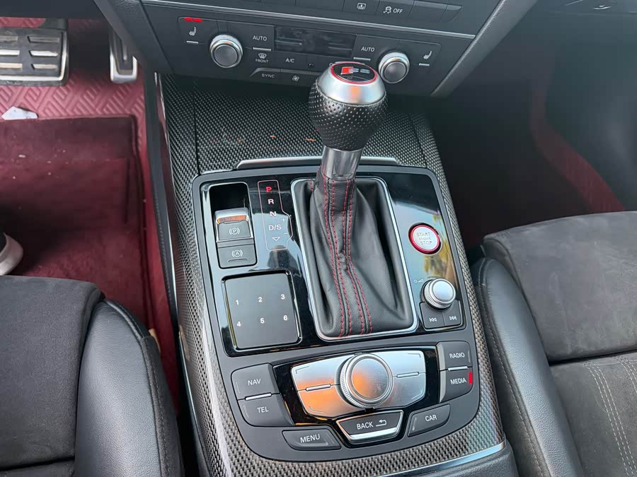 Audi S6 2016 car image #19