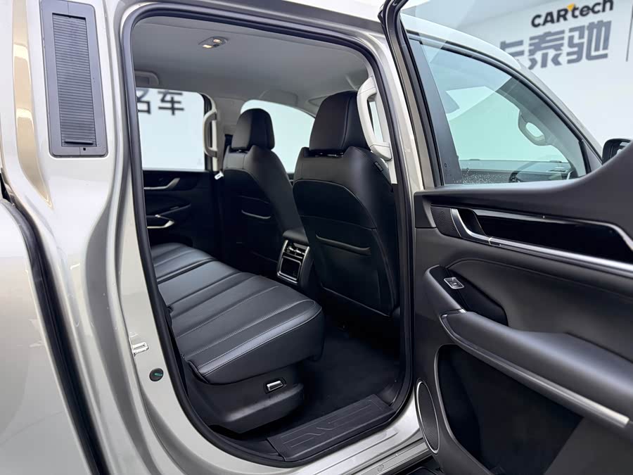 Great Wall Shanhai Pao Hi4-T car image #19