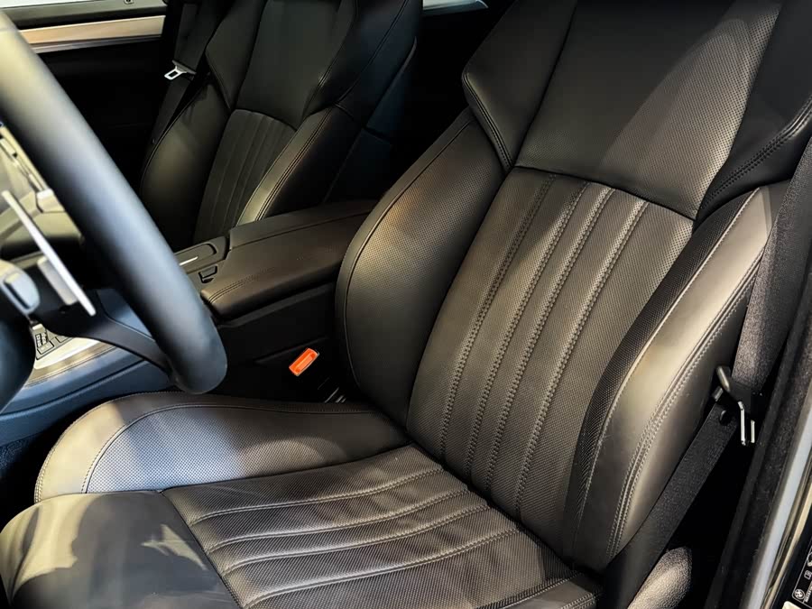 BMW M5 2012 #19 BMW M5 2012 car image #19