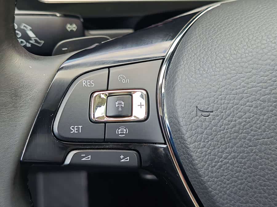 Volkswagen Tiguan L New Energy 2020 car image #19
