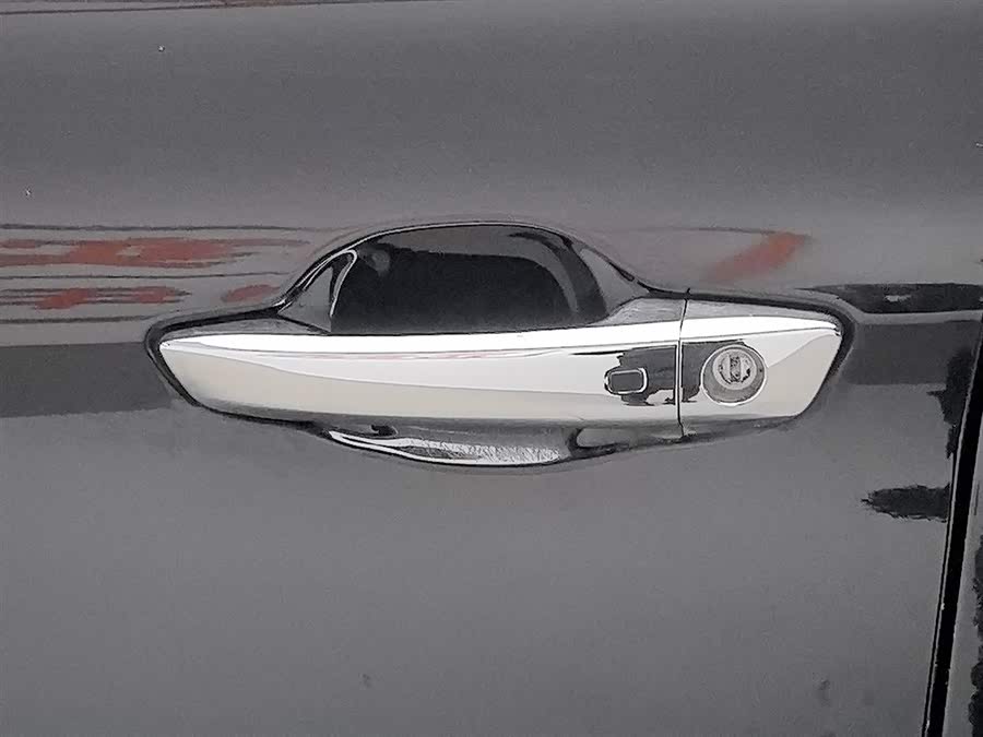 SWM X7 2019 صورة سيارة #19