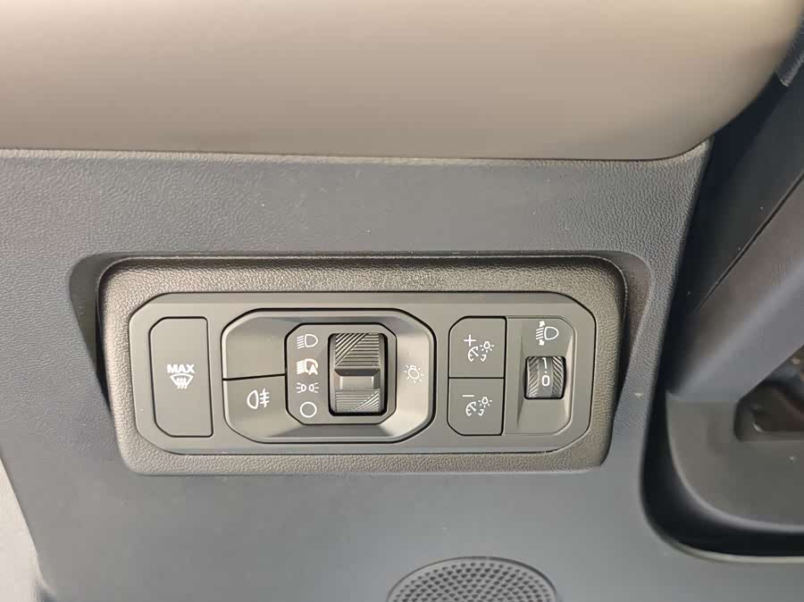 Ford Edge 2024 car image #19