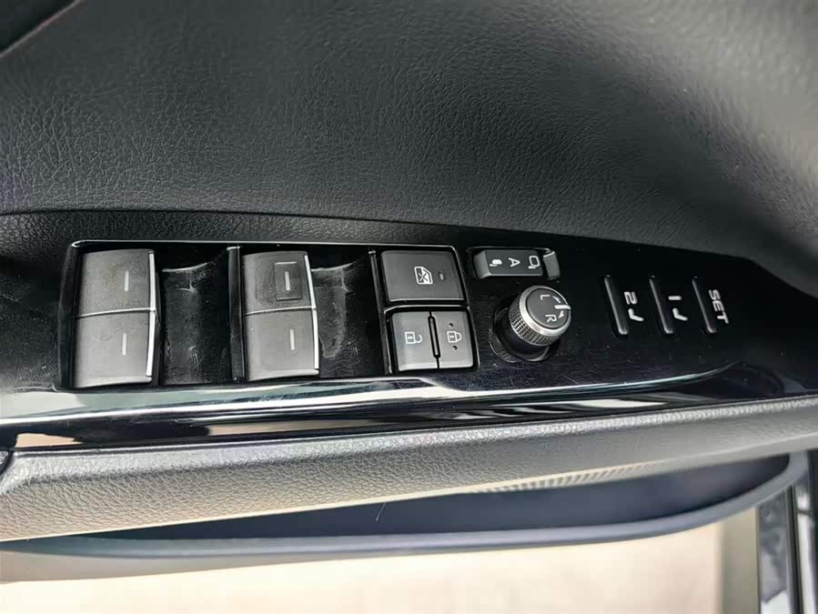 Toyota Camry 2024 #19 Toyota Camry 2024 car image #19
