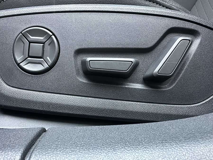 Audi A3 2021 car image #19