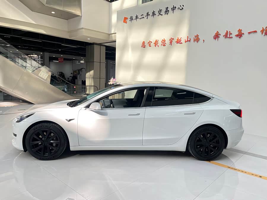 Tesla Model 3 2020 #19 Tesla Model 3 2020 car image #19