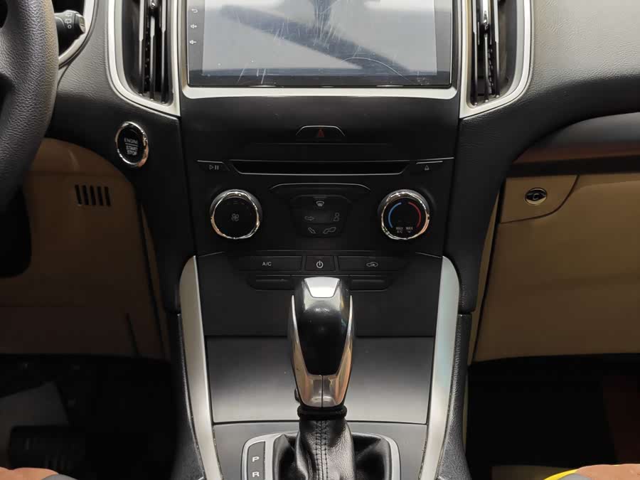 Ford Edge 2016 car image #19