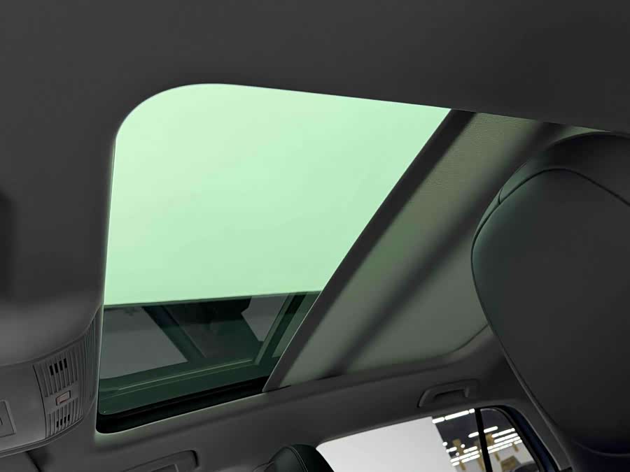 Volkswagen Tharu 2024 car image #19