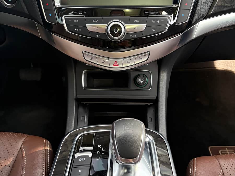 BYD Tang New Energy 2016 car image #19