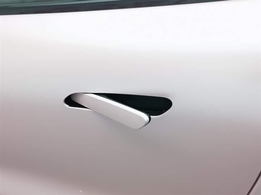 哪吒汽车 哪吒GT 2023 #19 哪吒汽车 哪吒GT 2023 汽车图片 #19