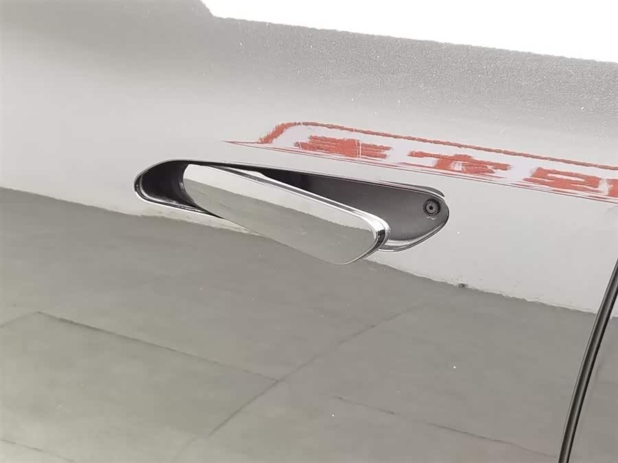 哪吒汽车 哪吒S 2023 汽车图片 #19