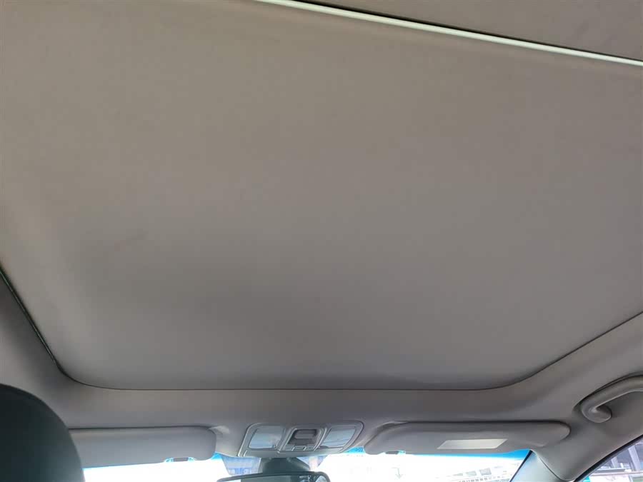 Kia Carens 2016 immagine di auto #19