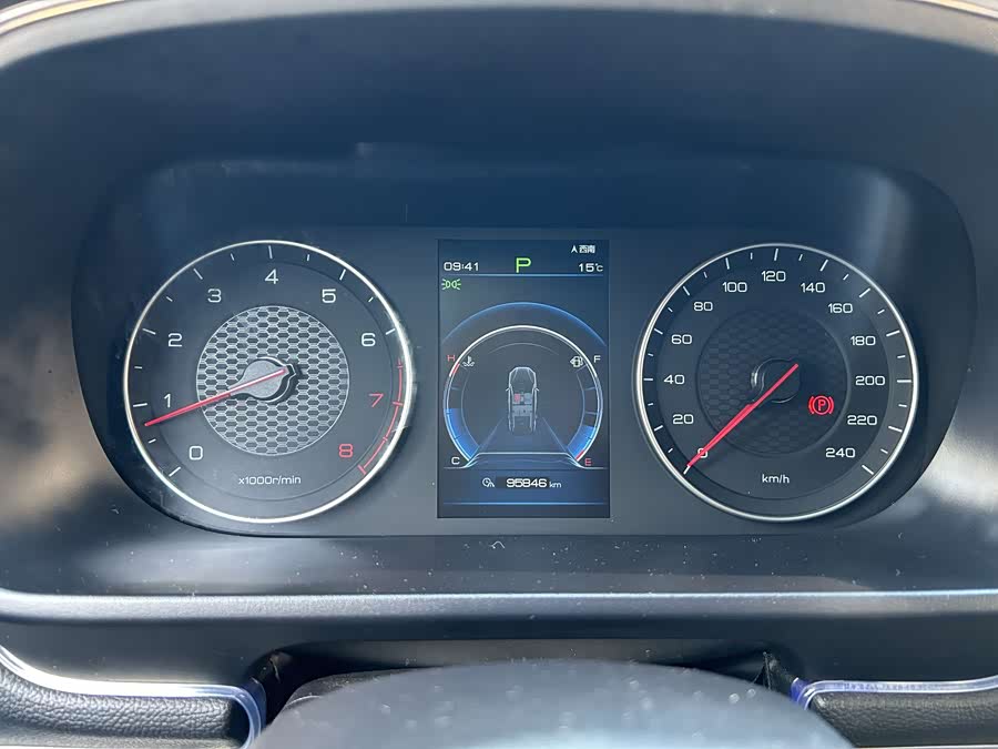 BYD Tang 2018 car image #19