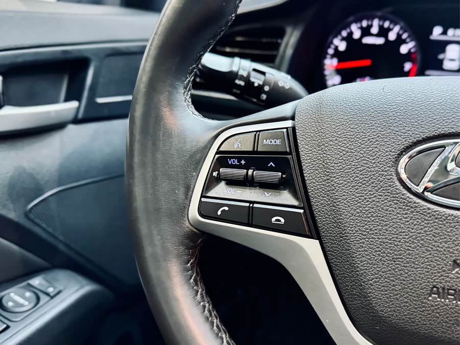 Hyundai Elantra AD 2020 car image #19