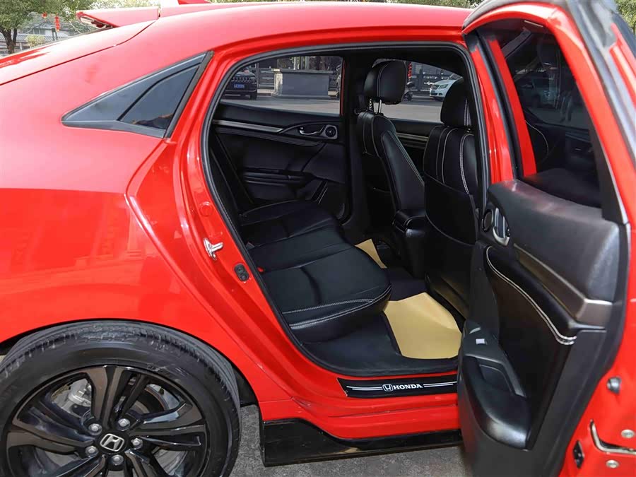 Honda Civic 2022 car image #19
