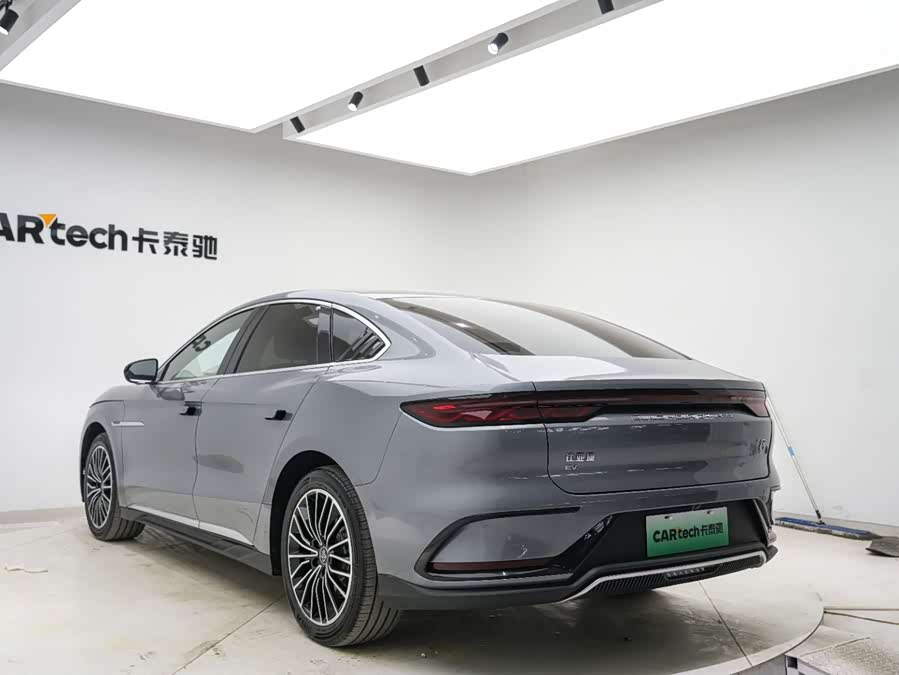 BYD Han 2023 car image #19