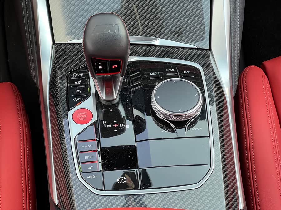 BMW M4 2024 car image #19