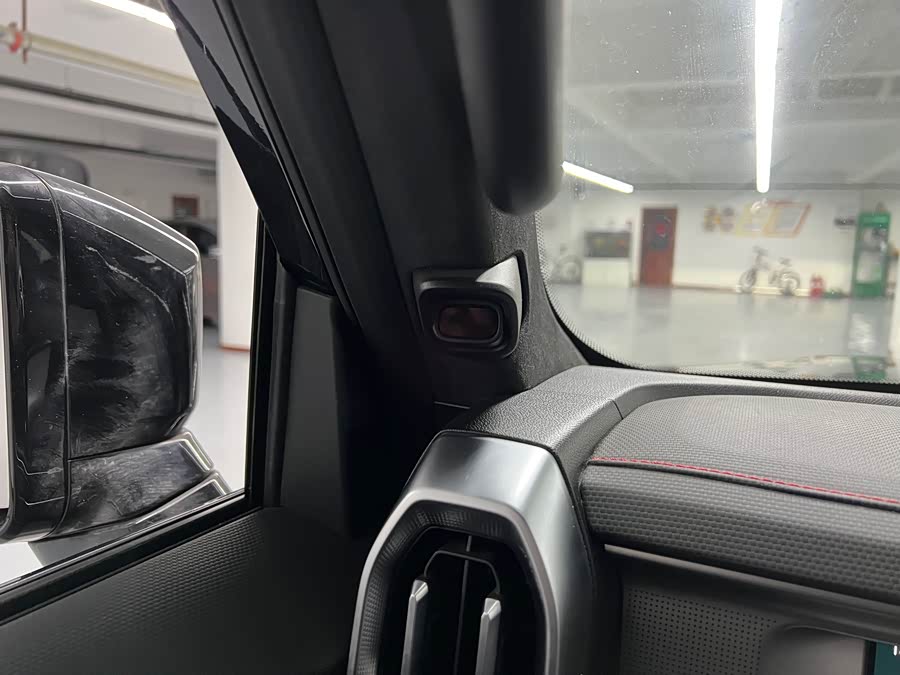 Jetour Traveller 2024 car image #19