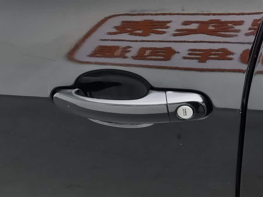 Volkswagen Bora 2013 car image #19