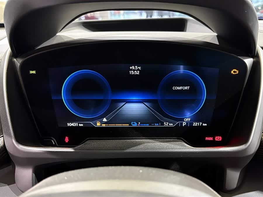 BMW i8 2020 صورة سيارة #19