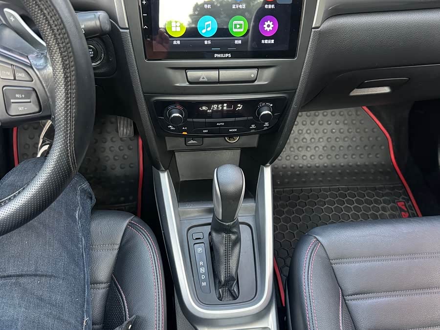 Suzuki Vitara 2016 #19 Suzuki Vitara 2016 car image #19