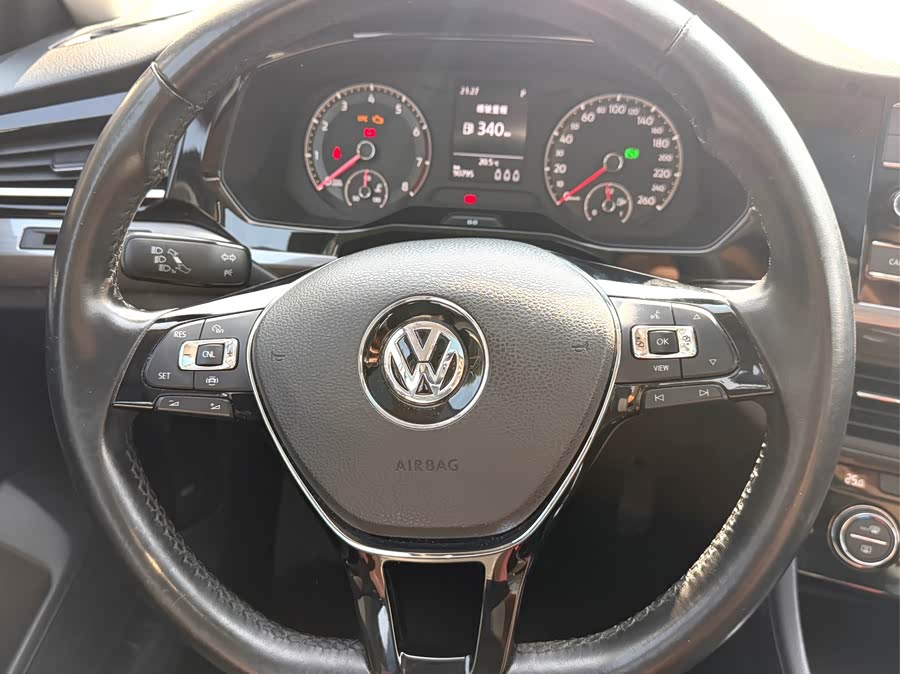 Volkswagen Bora 2019 car image #19