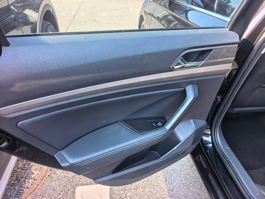 Volkswagen Lavida 2019 #19 Volkswagen Lavida 2019 car image #19