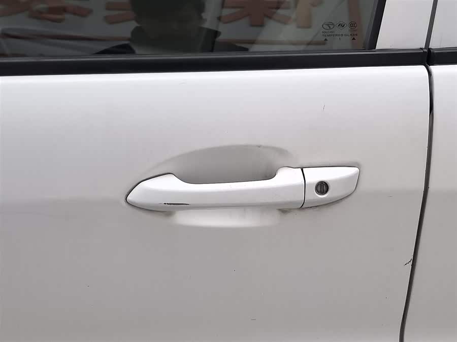 Soueast V3 Lingyue 2016 car image #19