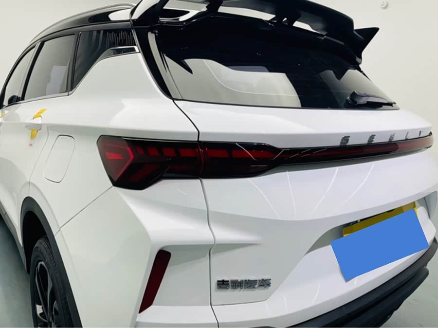 GEELY Coolray 2022 #19 GEELY Coolray 2022 car image #19