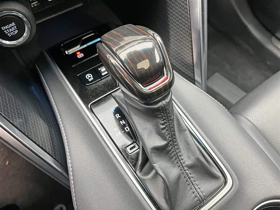 Toyota Venza 2023 #19 Toyota Venza 2023 car image #19