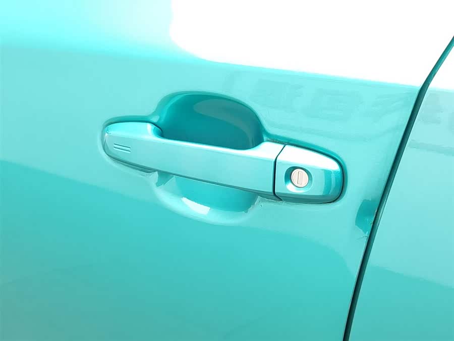 Toyota C-HR 2019 immagine di auto #19