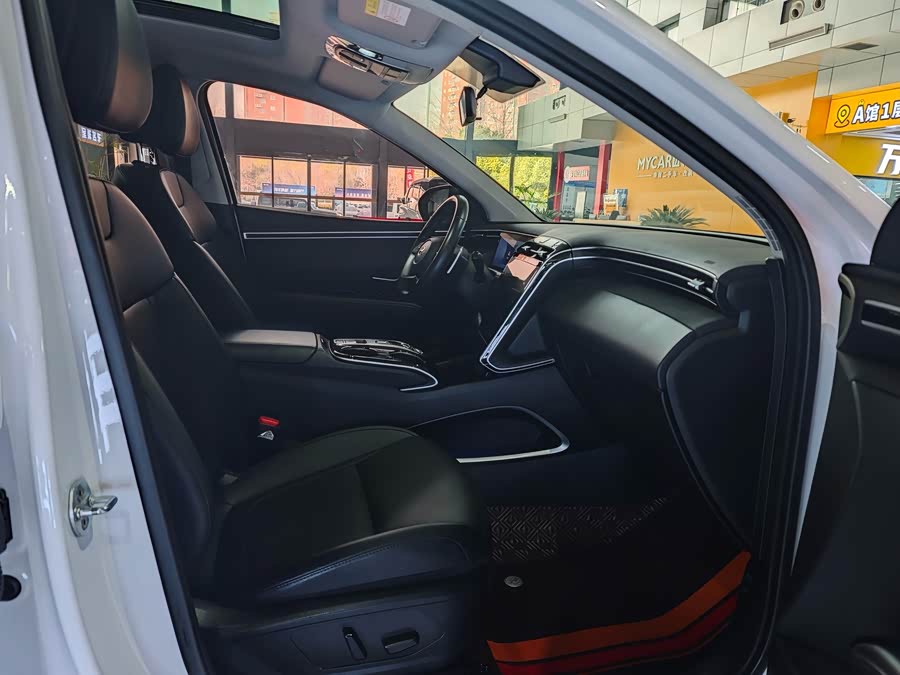 Hyundai Tucson 2023 car image #19