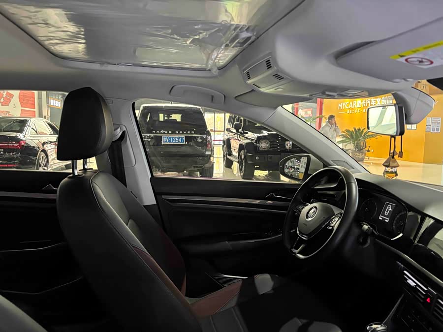 Volkswagen Bora 2020 car image #19