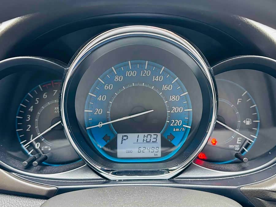 Toyota Yaris L Zhixuan 2016 immagine di auto #19