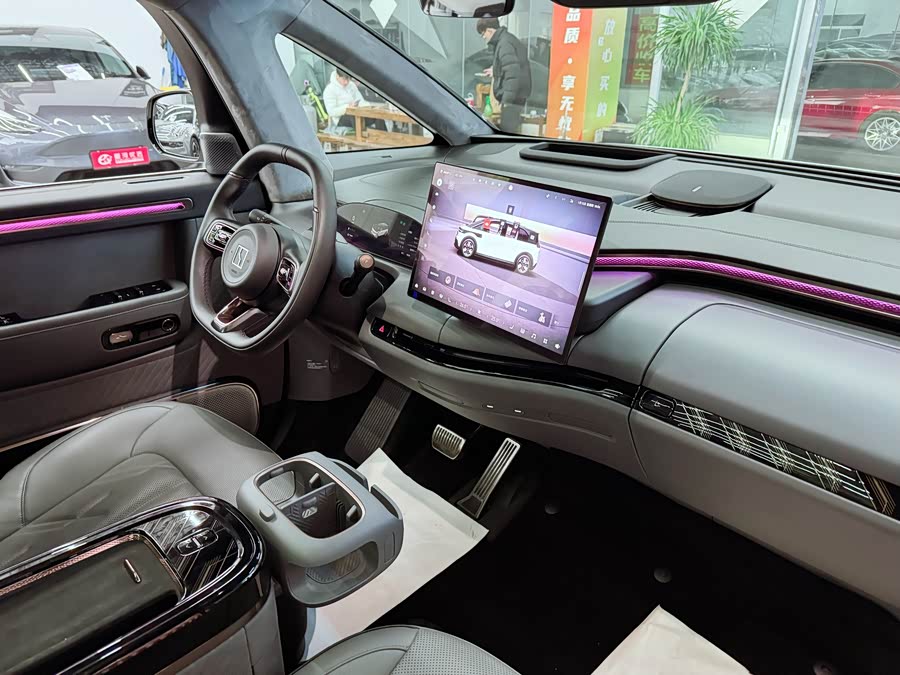 Zeekr MIX 2024 image de voiture #19