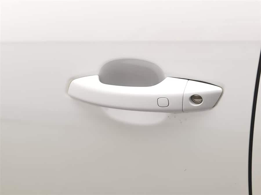 BYD Qin Plus 2023 immagine di auto #19