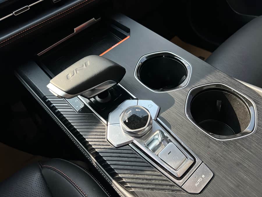 Changan UNI-K 2022 car image #19