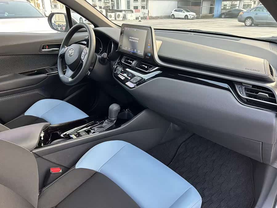 Toyota Izoa 2020 immagine di auto #19