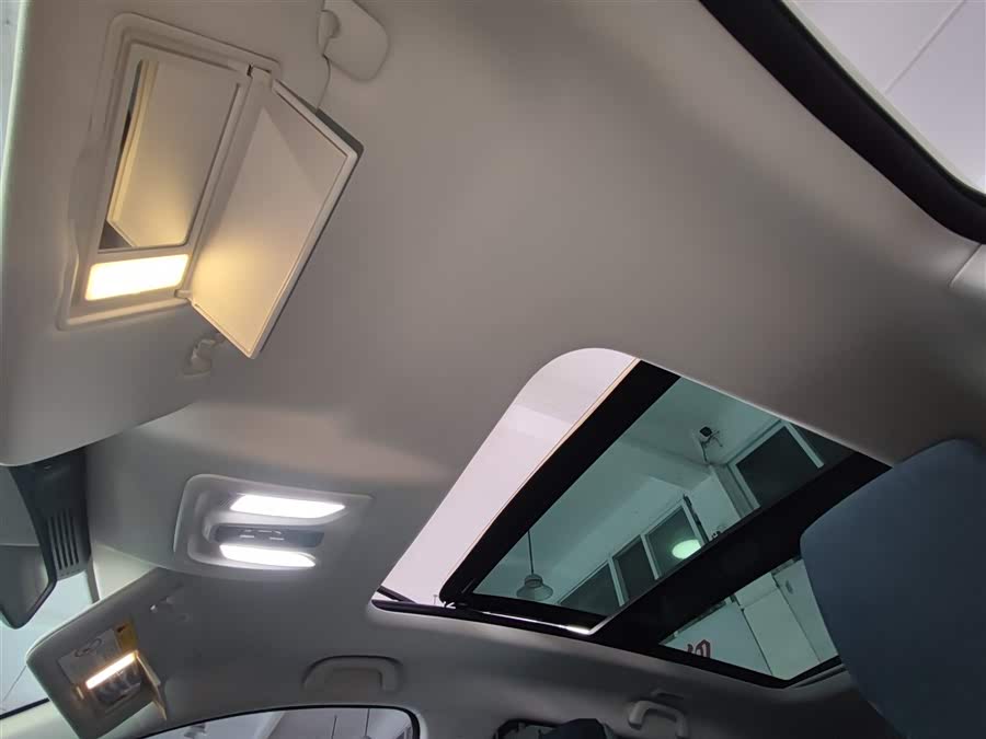 Changan UNI-K iDD 2022 car image #19