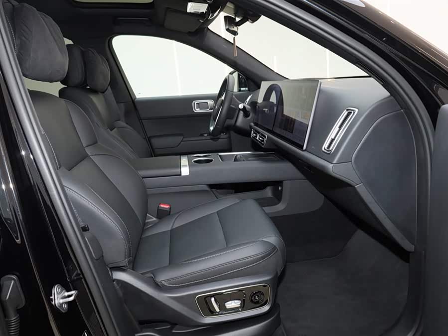 理想汽车 理想L7 2025 汽车图片 #19