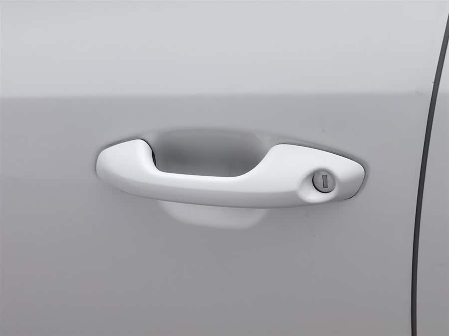 Kia K2 2017 car image #19